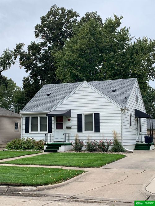 1685 N Logan Street, Fremont, NE, 68025 | Card Image