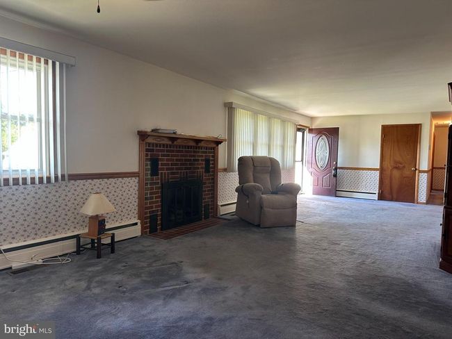 205 Lewis Dr, House other with 3 bedrooms, 2 bathrooms and null parking in LAUREL DE | Image 10