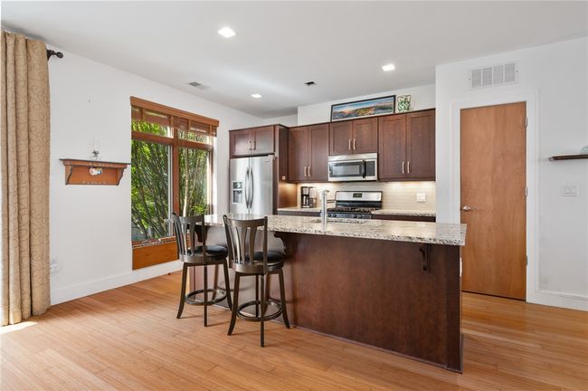 1840 Merriman Way, Townhouse with 2 bedrooms, 3 bathrooms and 2 parking in Pittsburgh PA | Image 10
