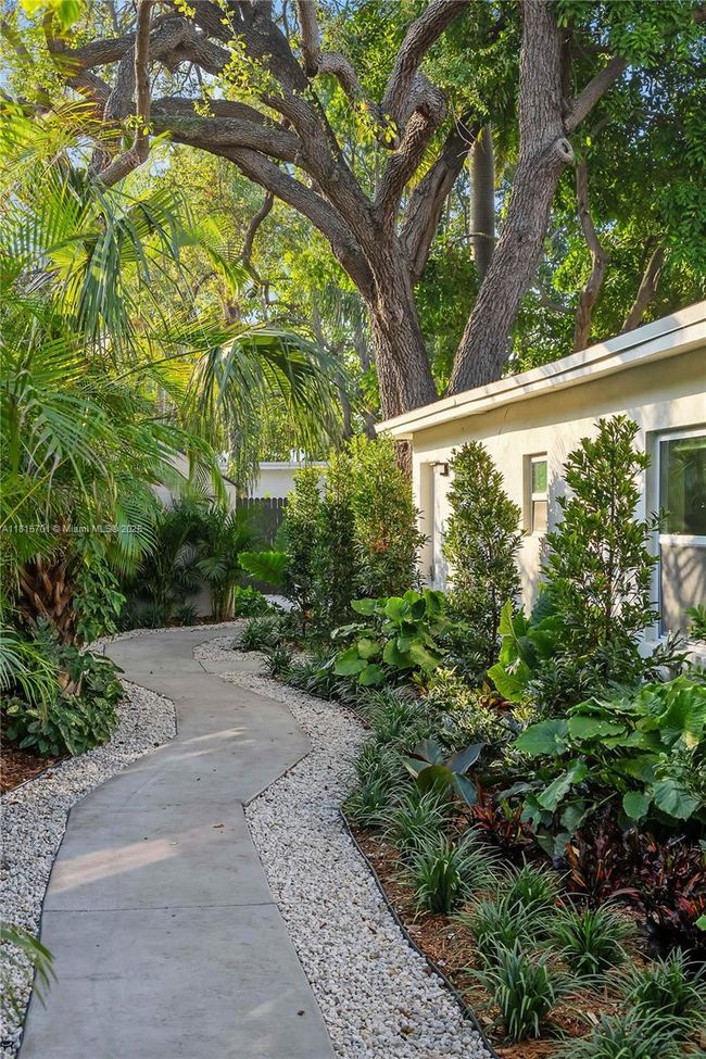 APT-1 - 921 Ne 16 Th Ter, Condo with 1 bedrooms, 1 bathrooms and null parking in Fort Lauderdale FL | Image 30