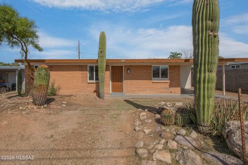 3415 S Calle Polar, Tucson, AZ, 85730-2216 | Card Image