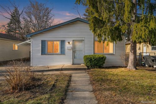 5936 Westlake Street, Taylor, MI, 48180 | Card Image