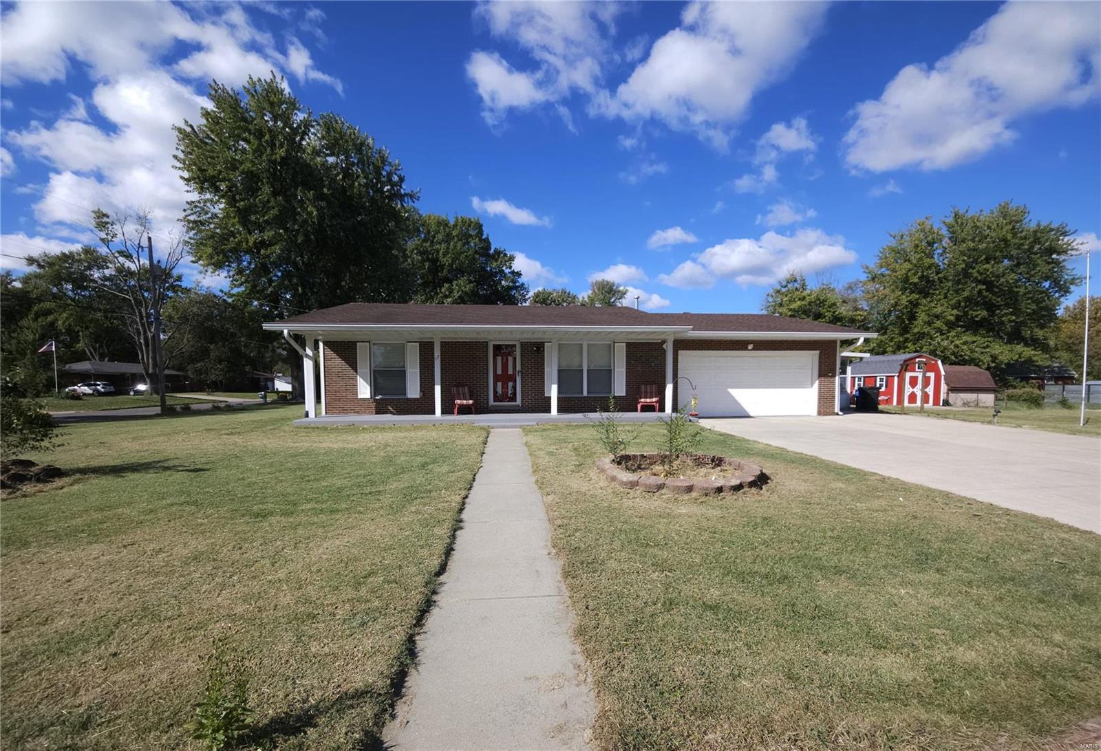 17 Northmoor Pl, For Sale in East Alton Zoocasa