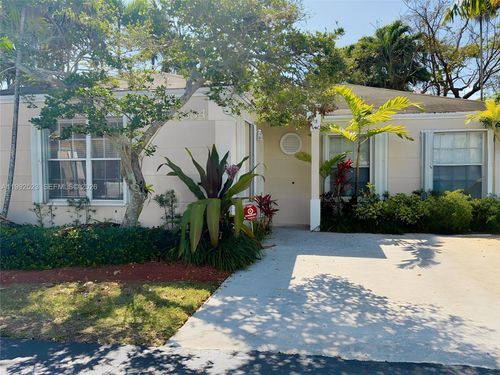 9834 Sw 222nd Ter, Cutler Bay, FL, 33190-1521 | Card Image