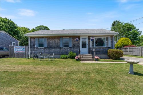 30 Rosedale Terrace, Middletown, RI, 02842 | Card Image