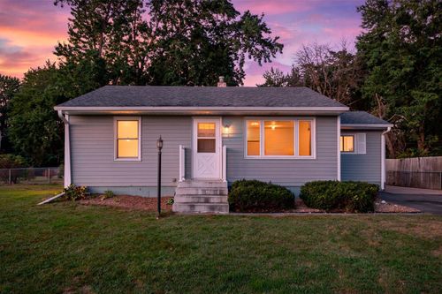 5911 Hodgson Rd, Shoreview, MN, 55126-4602 | Card Image