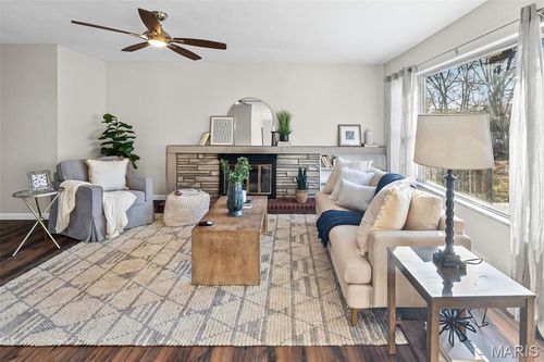 303 N Cedar St, O Fallon, IL, 62269-1109 | Card Image