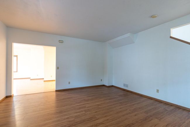 Living Room 3.jpg | Image 7
