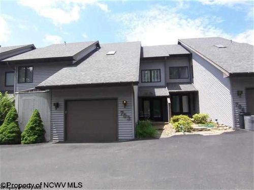 703 Lakeview Estate Townhomes, Morgantown, WV, 26508-0016 | Card Image