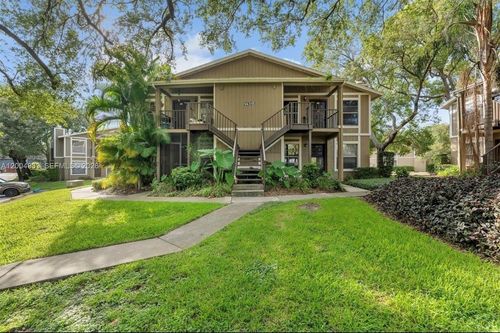 101-14315 Hanging Moss Cir, Tampa, FL, 33613 | Card Image
