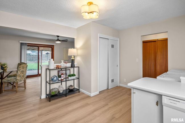 2707 Washington St, House other with 3 bedrooms, 1 bathrooms and null parking in Davenport IA | Image 8
