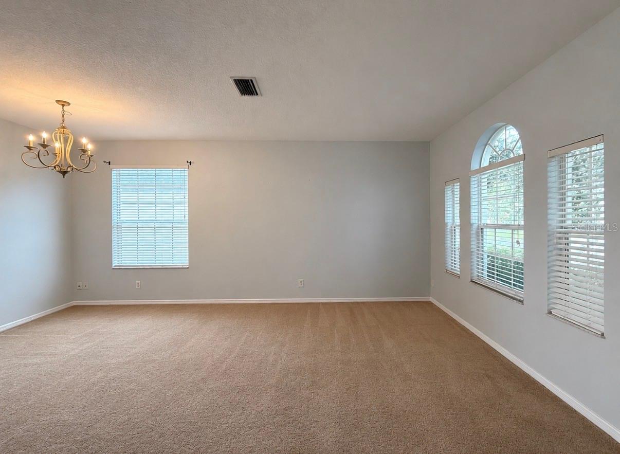 Residential Lease in LAND O LAKES 4