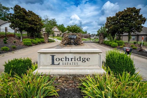 16025 Burleigh Ct, Little Rock, AR, 72210-5849 | Card Image