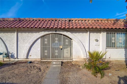 2-824 Hedge Way, Las Vegas, NV, 89110-6456 | Card Image