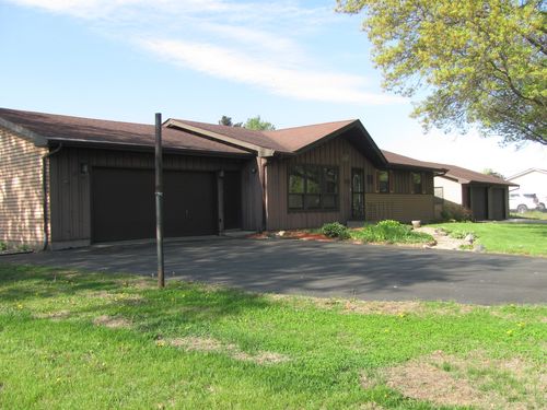 5979 Vesper Dr, South Beloit, IL, 61080-2349 | Card Image
