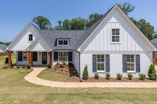 2286 Grand Oak Ln, Southaven, MS, 38672-2516 | Card Image