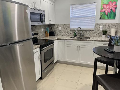 xx-1723 Wiley St, Hollywood, FL, 33020-6550 | Card Image