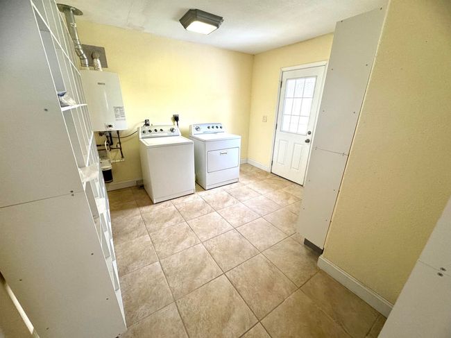 2335 Beverly St, House other with 4 bedrooms, 2 bathrooms and null parking in Bridge City TX | Image 27