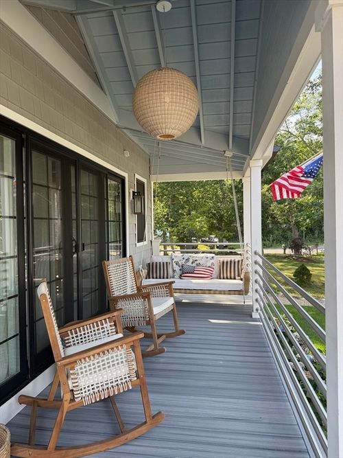 2 Glenmere Rd, Rockport, MA, 01966-2203 | Card Image