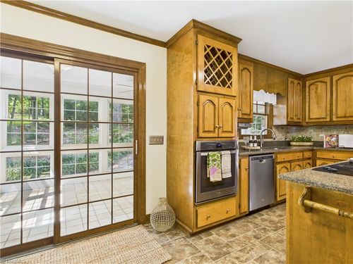 1285 Canterbury Trl, Asheboro, NC, 27205-8861 | Card Image