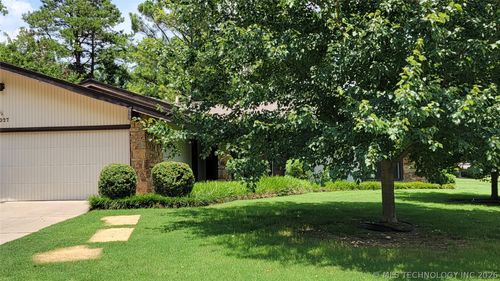 4027 82nd Pl, Tulsa, OK, 74137-1610 | Card Image