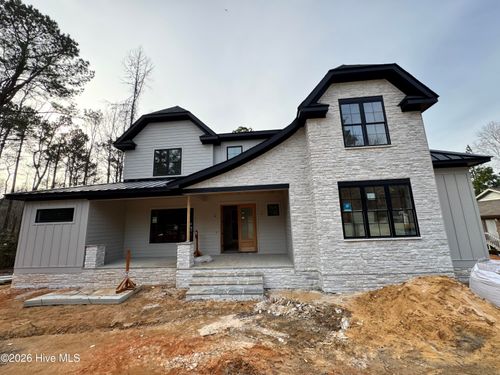 15 Goldenrod Dr, Whispering Pines, NC, 28327-9341 | Card Image