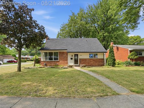711 Jamaica Dr, Troy, MI, 48083-1009 | Card Image