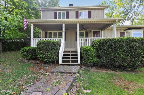 104 Patterson Rd, Kingsport, TN, 37660-2650 | Card Image