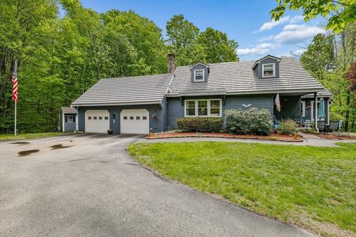 87 Woodhill Rd, Bow, NH, 03304-5312 | Card Image