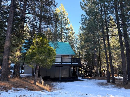 57148 Kramer Dr, Springville, CA, 93265-9409 | Card Image