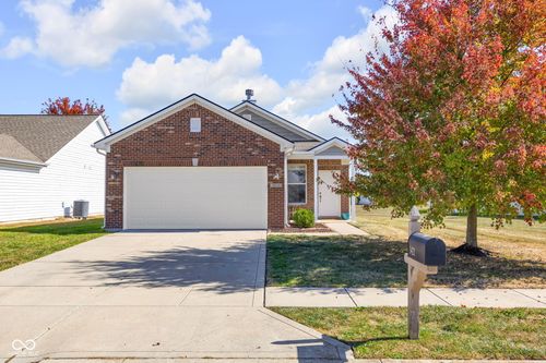 3421 Firethorn Dr, Whitestown, IN, 46075-9771 | Card Image