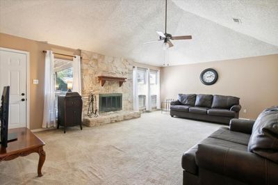 15907 Spinnaker Drive, House other with 4 bedrooms, 2 bathrooms and null parking in Crosby TX | Image 2