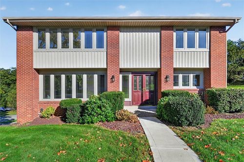 21 Scenic Dr, Kennedy Twp, PA, 15108 | Card Image