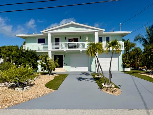 247 W Seaview Cir, Duck Key, FL, 33050-3835 | Card Image