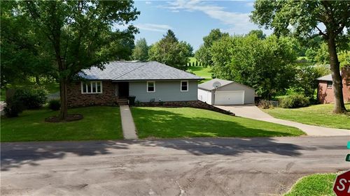 3814 Meadow Oak Ln, Saint Joseph, MO, 64503-2321 | Card Image
