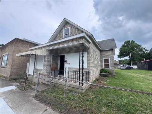 820 Xenia Ave, Dayton, OH, 45410-1840 | Card Image