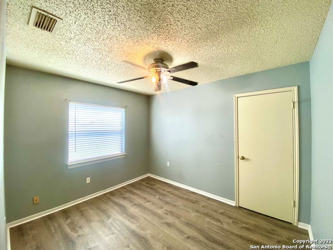 10348 Flatland Trl, House other with 3 bedrooms, 2 bathrooms and null parking in Converse TX | Image 14