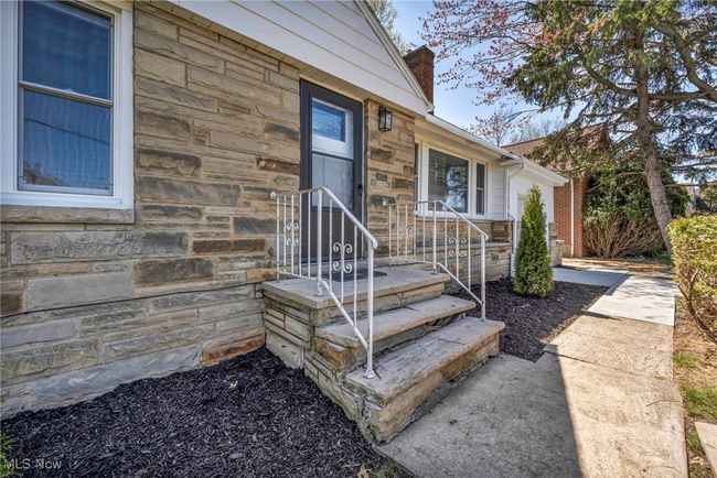 27540 Parkwood Dr, House other with 4 bedrooms, 3 bathrooms and null parking in Euclid OH | Image 48