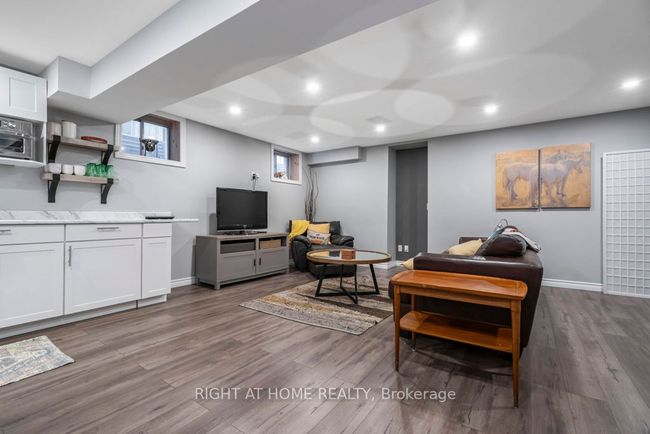 172 Birkhall Pl, House other with 4 bedrooms, 4 bathrooms and 2 parking in Barrie ON | Image 30