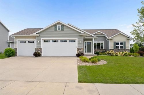 2127 W Kohl Drive, GRAND CHUTE, WI, 54913 | Card Image