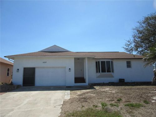 1027 Newton St, ENGLEWOOD, FL, 34224-5001 | Card Image