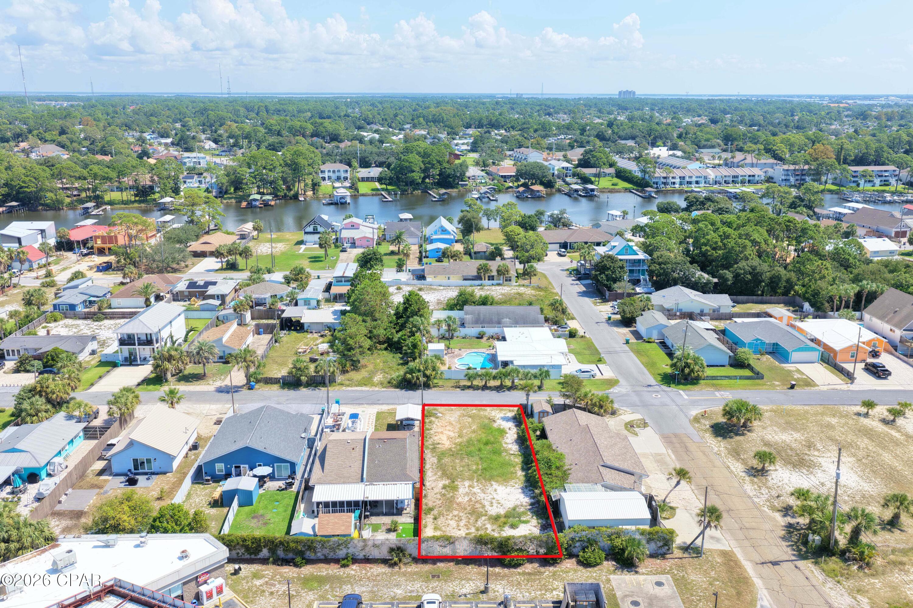 Land in Panama City 5