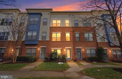 12183 Waveland St, FAIRFAX, VA, 22033-5522 | Card Image