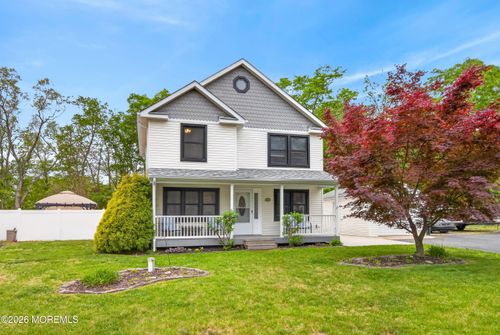 226 Sunset Ln, Howell, NJ, 07731-1925 | Card Image