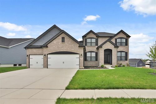 112 Westhaven View Dr, Wentzville, MO, 63385-2674 | Card Image