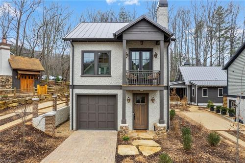 13 Fay Jones Ln, Black Mountain, NC, 28711-0590 | Card Image