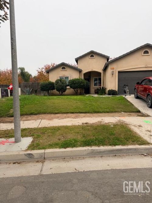 1903 Penelope Ave, Wasco, CA, 93280-2759 | Card Image