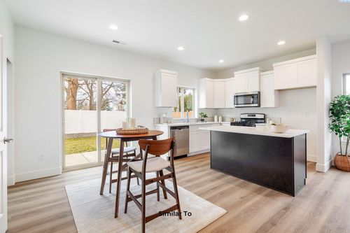 7632 Grapevine Ct, West Richland, WA, 99353-5587 | Card Image