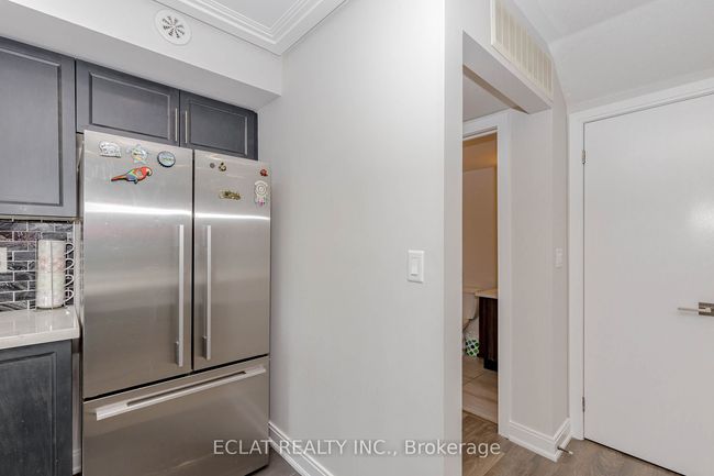 100 - 100 Dufay Rd, Condo with 2 bedrooms, 2 bathrooms and 1 parking in Brampton ON | Image 12