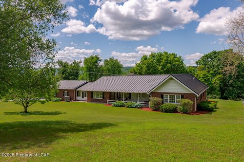 7190 Scenic Knolls Dr, Bloomsburg, PA, 17815-8691 | Card Image